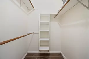 3930 Tumbleweed Ln, Baytown, TX 77521 - Photo 14