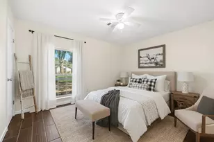 3930 Tumbleweed Ln, Baytown, TX 77521 - Photo 18