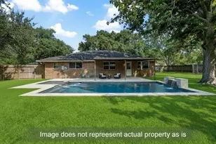 3930 Tumbleweed Ln, Baytown, TX 77521 - Photo 20