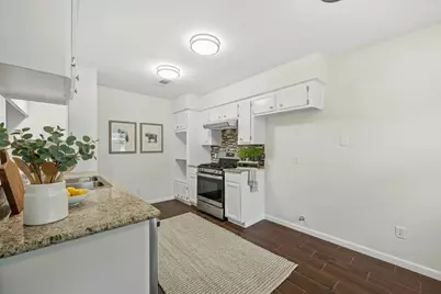 3930 Tumbleweed Lane, Baytown, TX 77521 - Photo 6