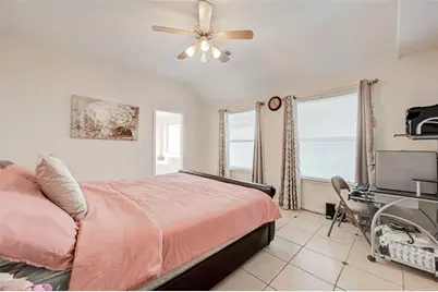 2519 Glenholly Park Drive, Sugar Land, TX 77498 - Photo 6