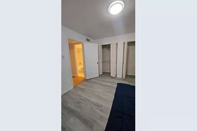 8427 Hearth Drive #4, Houston, TX 77054 - Photo 8