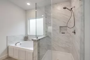 5427 Camaguey St, Houston, TX 77023 - Photo 24