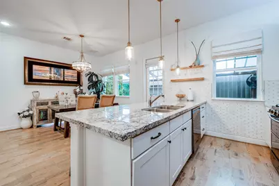 5427 Camaguey Street, Houston, TX 77023 - Photo 12