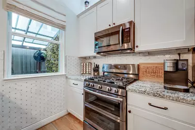 5427 Camaguey Street, Houston, TX 77023 - Photo 8