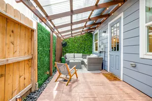 5427 Camaguey St, Houston, TX 77023 - Photo 2