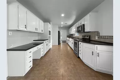 11723 Quail Creek Drive, Houston, TX 77070 - Photo 6