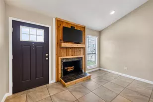 10244 Bridgeland Ln, Houston, TX 77041 - Photo 8