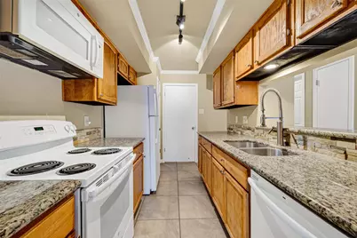 10244 Bridgeland Lane, Houston, TX 77041 - Photo 16