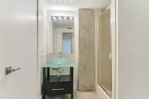 2000 Bagby St, Houston, TX 77002 - Photo 18