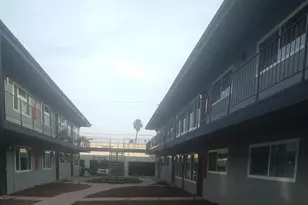 5560 Ackerfield Ave, Lang, CA 90805 - Photo 4