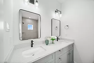 8445 Furray Rd, Houston, TX 77028 - Photo 20