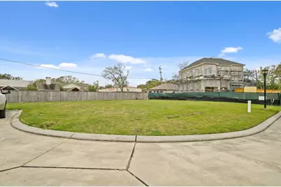 7903 S Villa Circle, Hilshire, TX 77055 - Photo 14