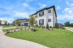 10235 Forest Lake Dr, Missouri City, TX 77459 - Photo 2