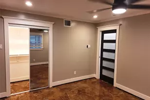 1012 Rutland St, Houston, TX 77008 - Photo 8