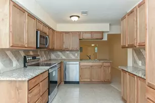 18610 Anne Dr, Webster, TX 77058 - Photo 8