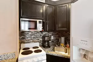 6102 Seawall Blvd, Galveston, TX 77551 - Photo 12