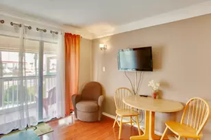 6102 Seawall Blvd, Galveston, TX 77551 - Photo 14