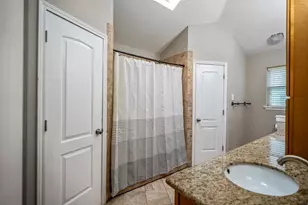 11610 1 Token Dr, Houston, TX 77065 - Photo 22