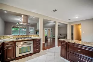 11610 1 Token Dr, Houston, TX 77065 - Photo 10