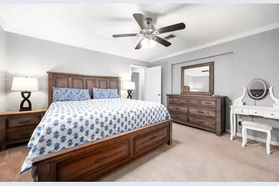 142 Bluebonnet Street, Sugar Land, TX 77478 - Photo 8