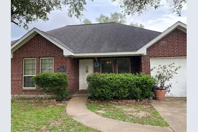 8012 Folkstone Lane, Houston, TX 77075 - Photo 1