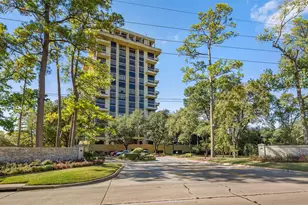 14655 Champion Forest Dr, Houston, TX 77069 - Photo 4