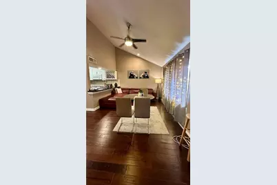 12948 Greenway Chase Court, Houston, TX 77072 - Photo 4