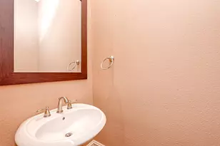 5811 Kiam St, Houston, TX 77007 - Photo 16