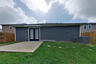23048 Shakespear Dr, Magnolia, TX 77355 - Photo 16