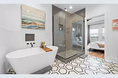 2307 Bernardo De Galvez Avenue, Galveston, TX 77550 - Photo 30