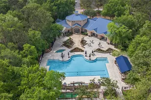 70 E Northcastle Cir, The Woodlands, TX 77384 - Photo 38