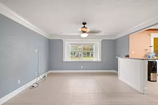 6742 Dusty Ln, Conroe, TX 77306 - Photo 14