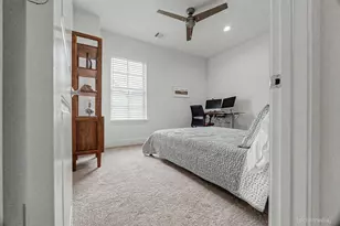 4009 University Grove St, Houston, TX 77023 - Photo 32