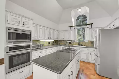 15627 Gettysburg Drive, Tomball, TX 77377 - Photo 14