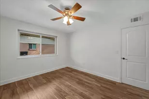 1614 Wavecrest Ln, Houston, TX 77062 - Photo 28