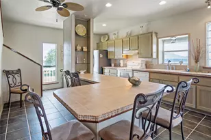 3101 Diane, Crystal Beach, TX 77650 - Photo 8