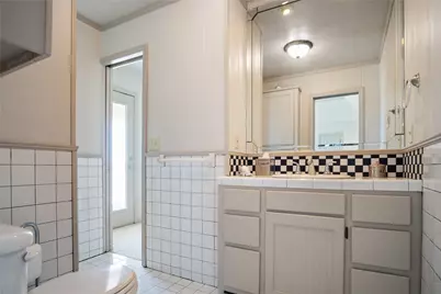 3101 Diane, Crystal Beach, TX 77650 - Photo 24