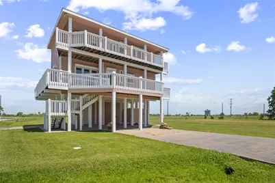 3101 Diane, Crystal Beach, TX 77650 - Photo 2