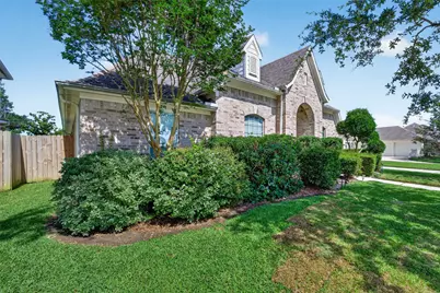 4003 Copper Creek, Baytown, TX 77521 - Photo 2