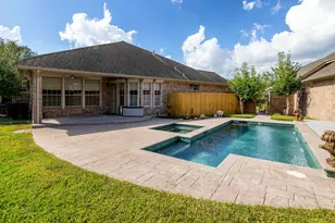 2435 Thorndon Park Ct, League City, TX 77573 - Photo 4
