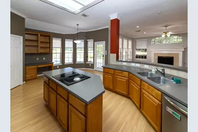 2435 Thorndon Park Court, League City, TX 77573 - Photo 14