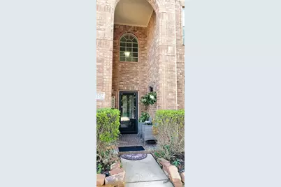 2307 Daneswood Court, Spring, TX 77388 - Photo 2
