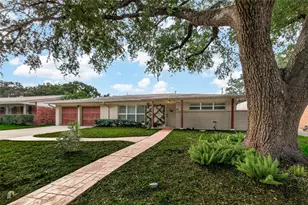 4814 Omeara Dr, Houston, TX 77035 - Photo 4