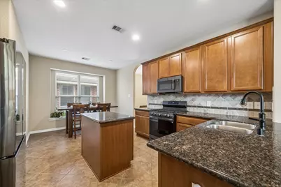 6127 Moran Crest Drive, Spring, TX 77388 - Photo 14
