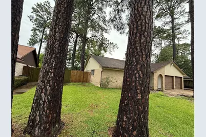 8006 White Swan Drive, Humble, TX 77396 - Photo 6