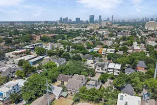 2417 Park St, Houston, TX 77019 - Photo 32