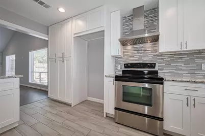 319 Gentilly Dr, Katy, TX 77450 - Photo 10