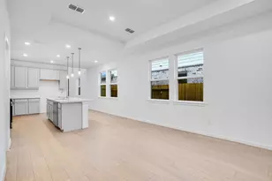 22110 Strathfield Cir, Cypress, TX 77433 - Photo 12