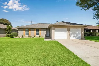 1113 Canyon Springs Drive, La Porte, TX 77571 - Photo 1